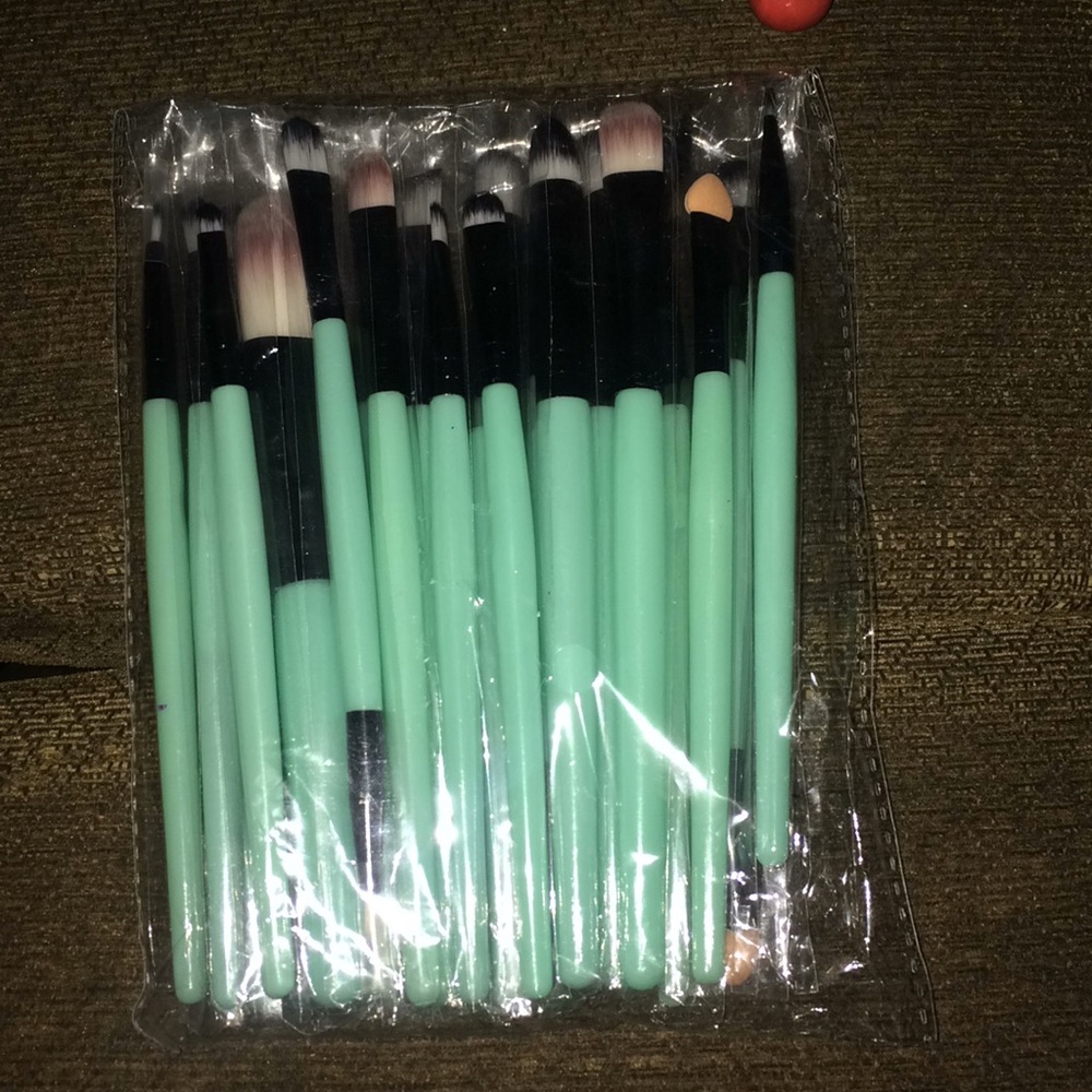 Makeup Brushes
